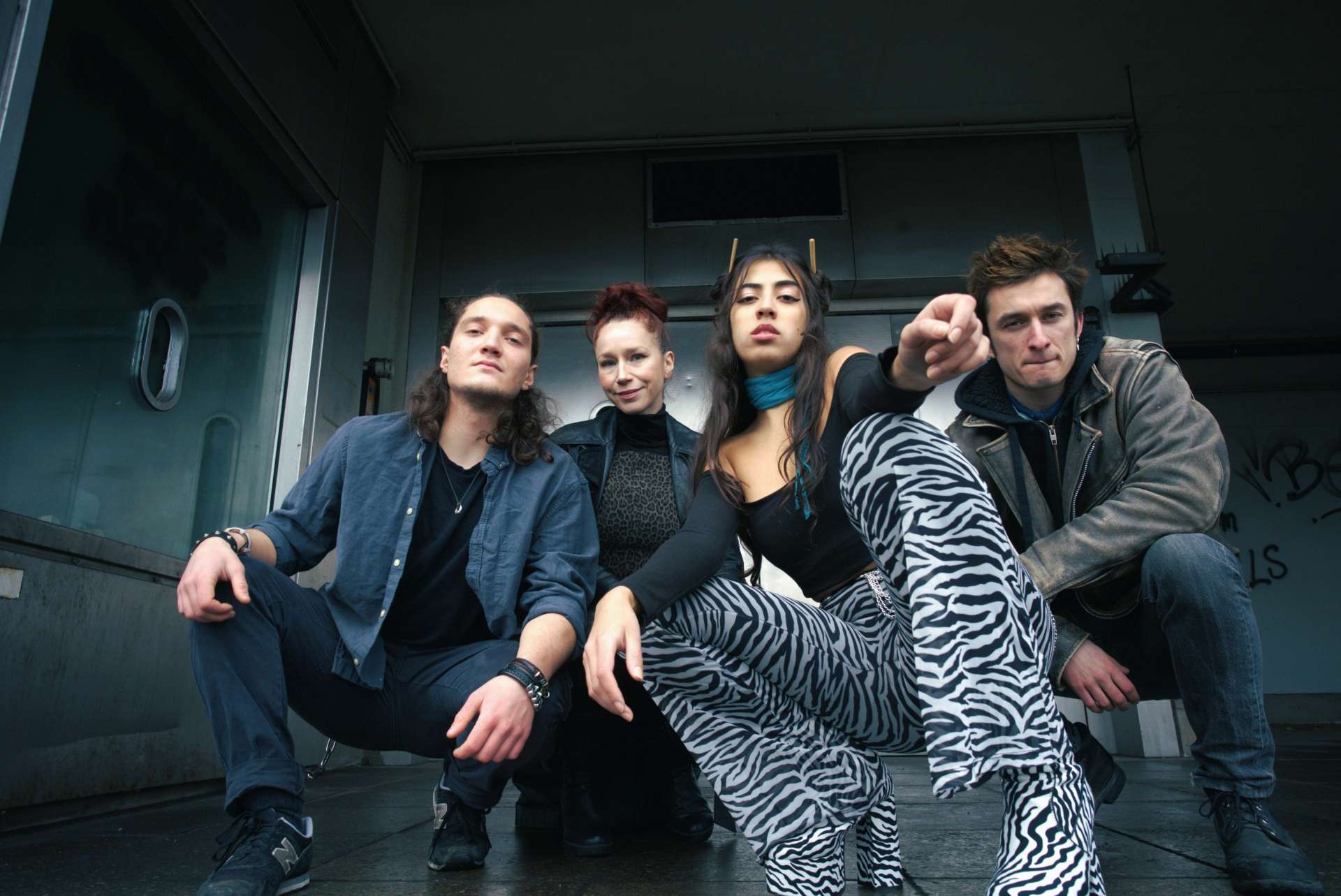 Photo du groupe Bella and the Bizarre