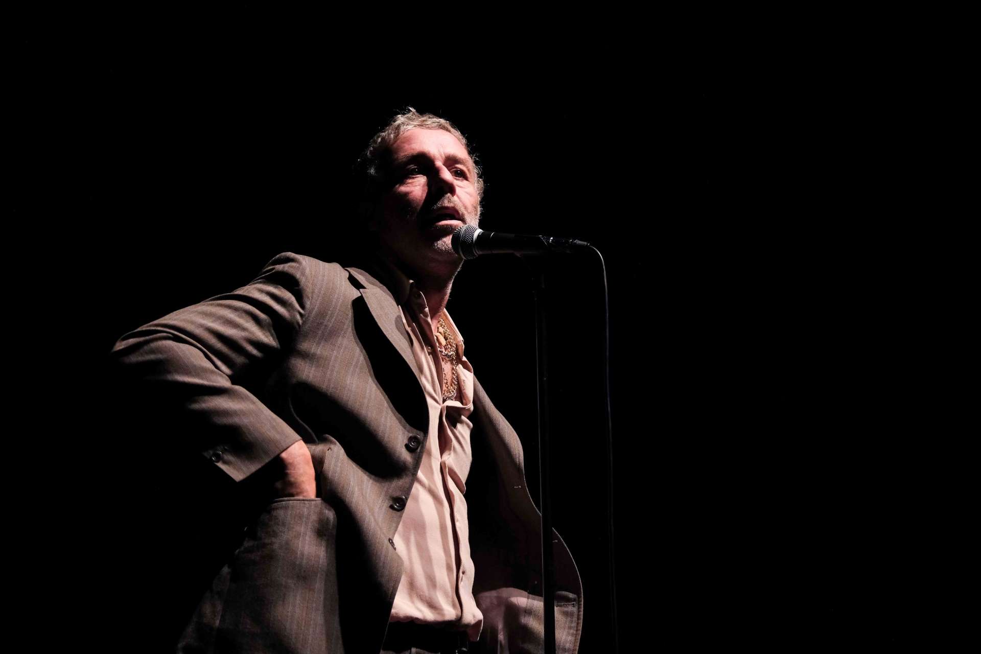 Retour en images Baxter Dury • 02 octobre 2023 L'épicerie moderne